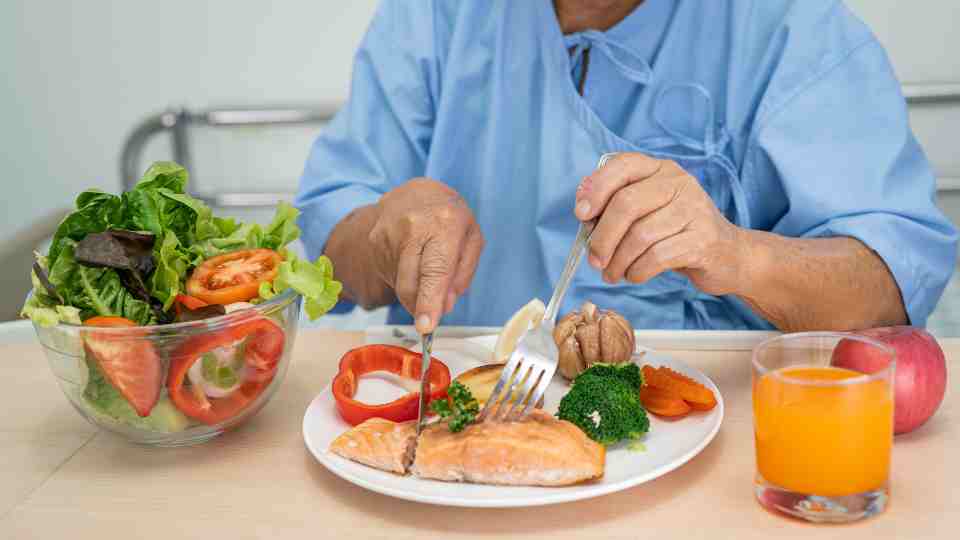 Why a well rounded diet can be better than a 7 day smoothie plan.