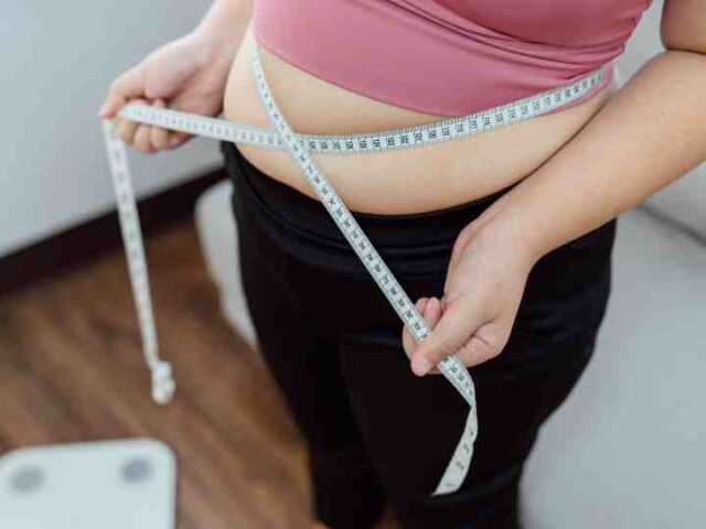 Compare Orlistat 120 mg and Mounjaro